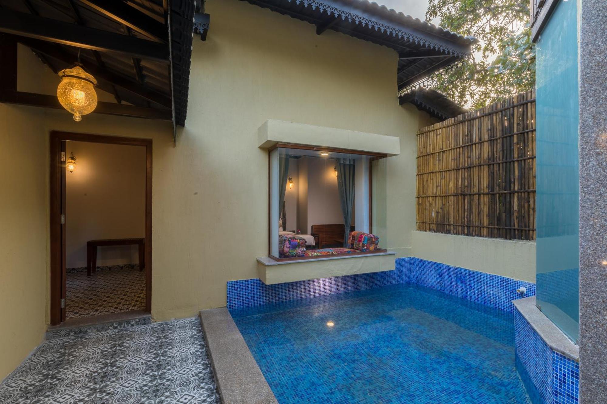 Sterling Padam Pench Hotell Khawāsa Exteriör bild